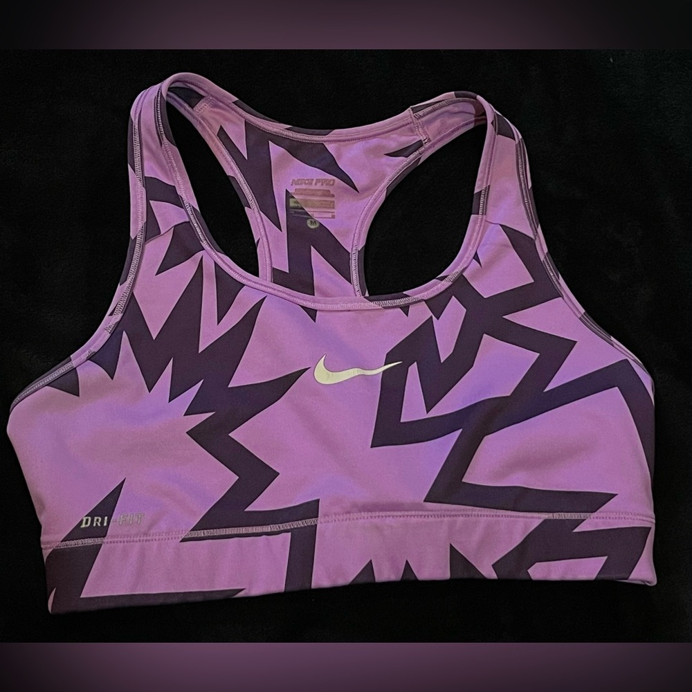 Nike Pro Dri-Fit Purple Zig Zag Racerback Sports Bra Size Medium